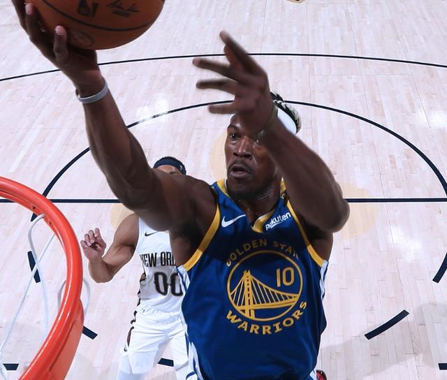 勇士VS鹈鹕，库里复出再战，将展开西部半决赛的简单介绍