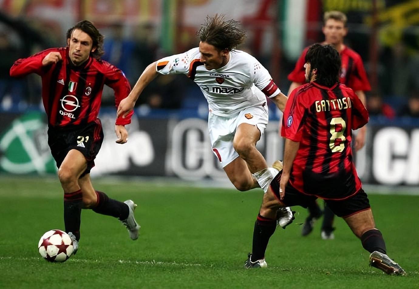 AC米兰实力强劲，击败对手取得重要胜利的简单介绍