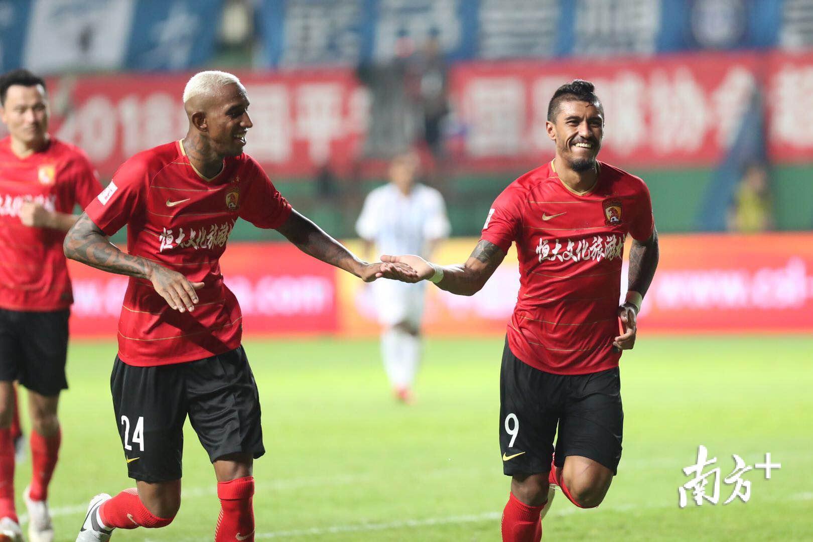 半岛体育课程-广州恒大客场击败广州富力，继续领跑