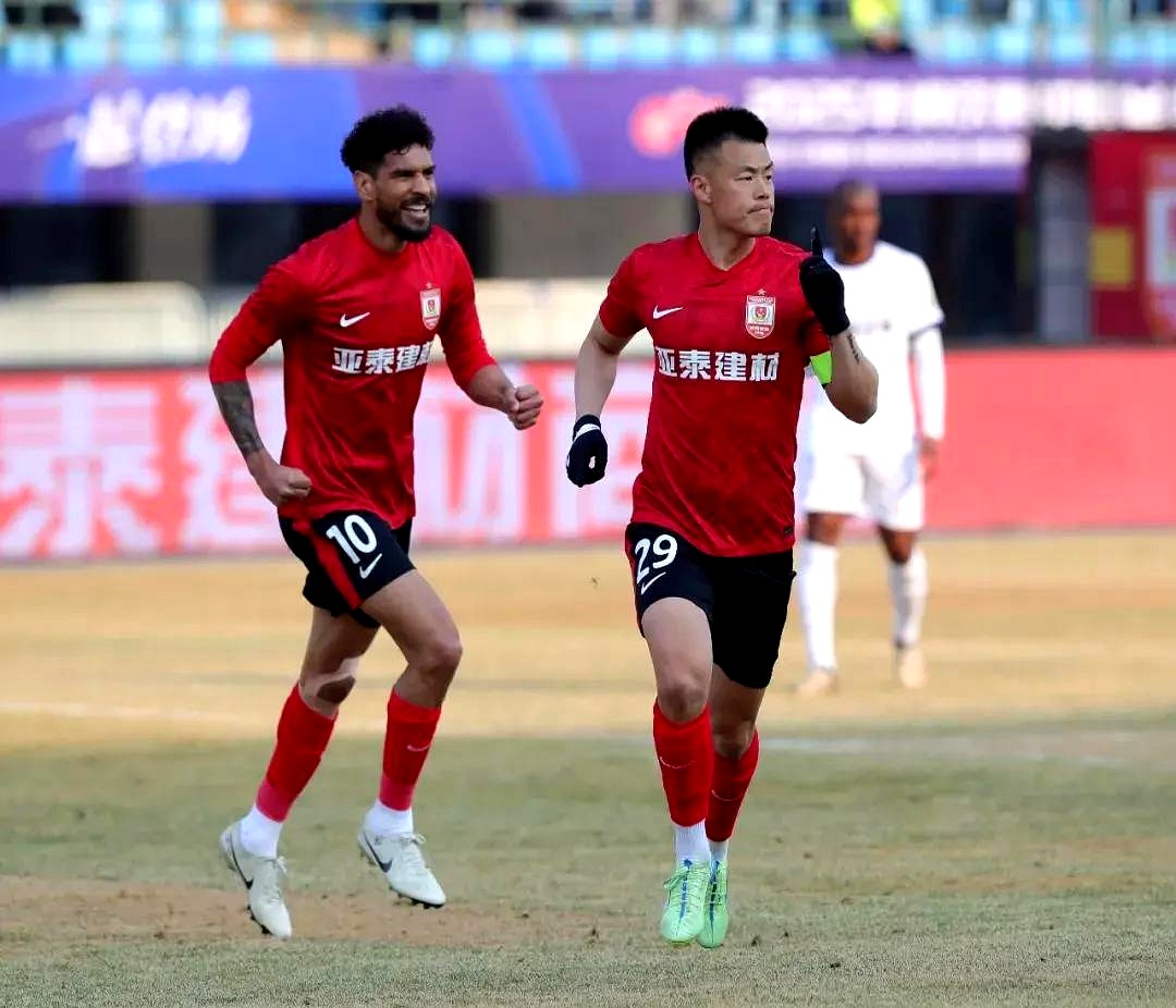 关于球队整体实力不断提升，备战越发成功的信息