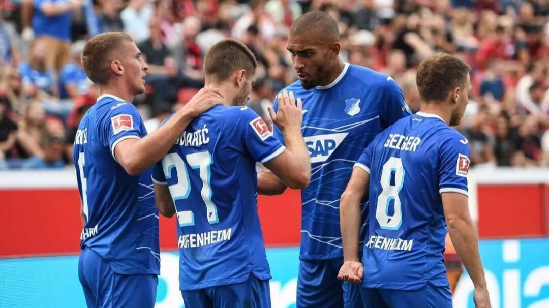 半岛体育官方登录入口-法兰克福上轮失利，霍芬海姆能否进一步拉大差距？的简单介绍