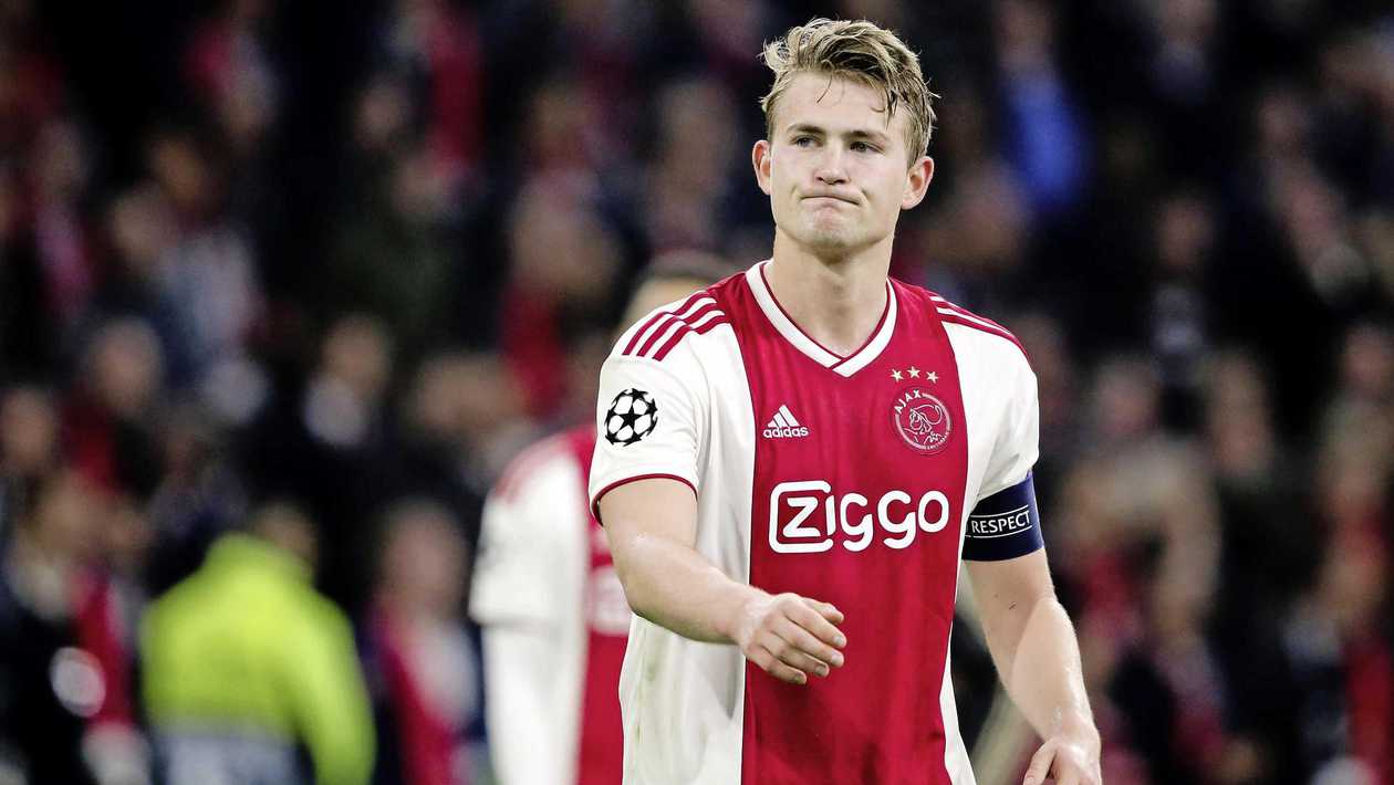 半岛体育活动-阿贾克斯出色发挥，展现实力与魅力的简单介绍