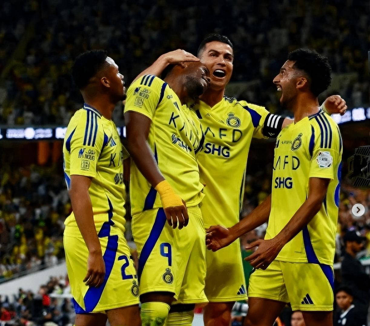 半岛体育网站入口-克罗地亚门将双红停赛，备战决赛岌岌可危的简单介绍