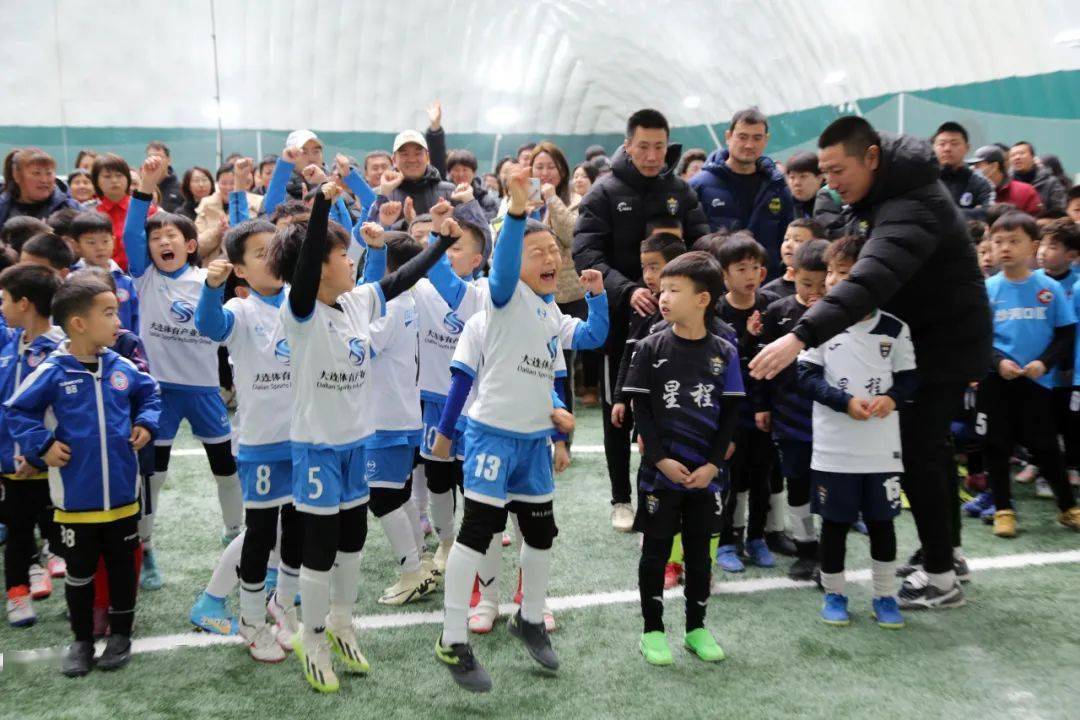 半岛体育app下载-亚洲俱乐部赛事精彩纷呈，奏响足球热情旋律的简单介绍