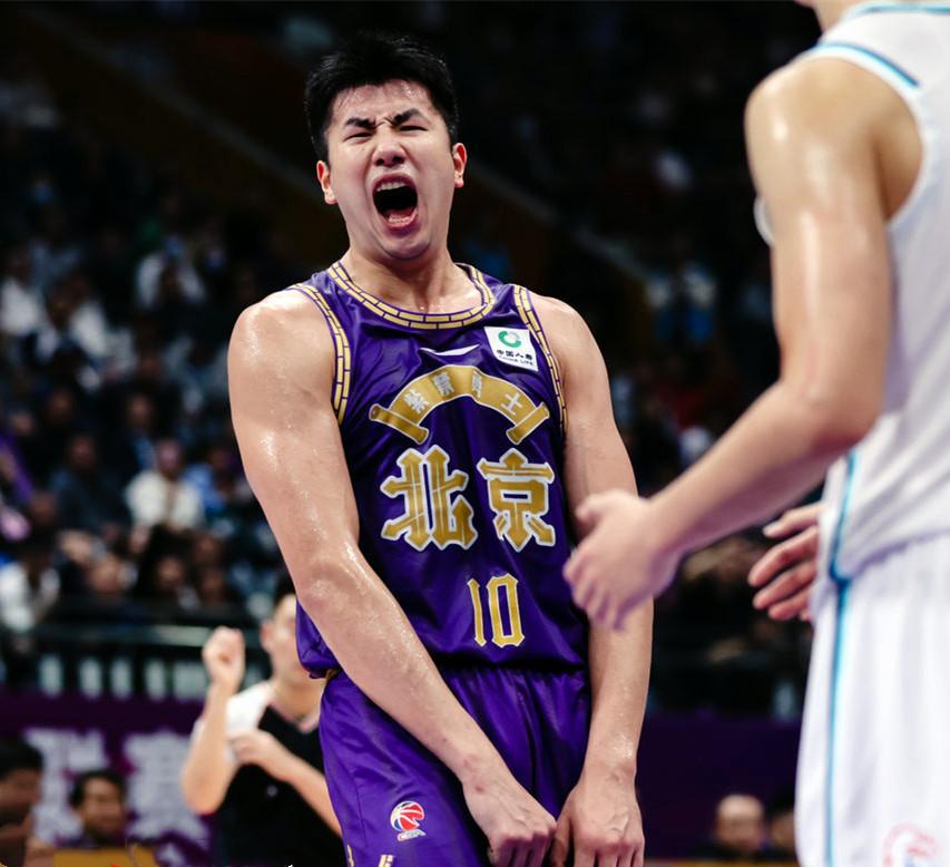 成都市延庆队取得连胜，追赶积分榜前列的简单介绍