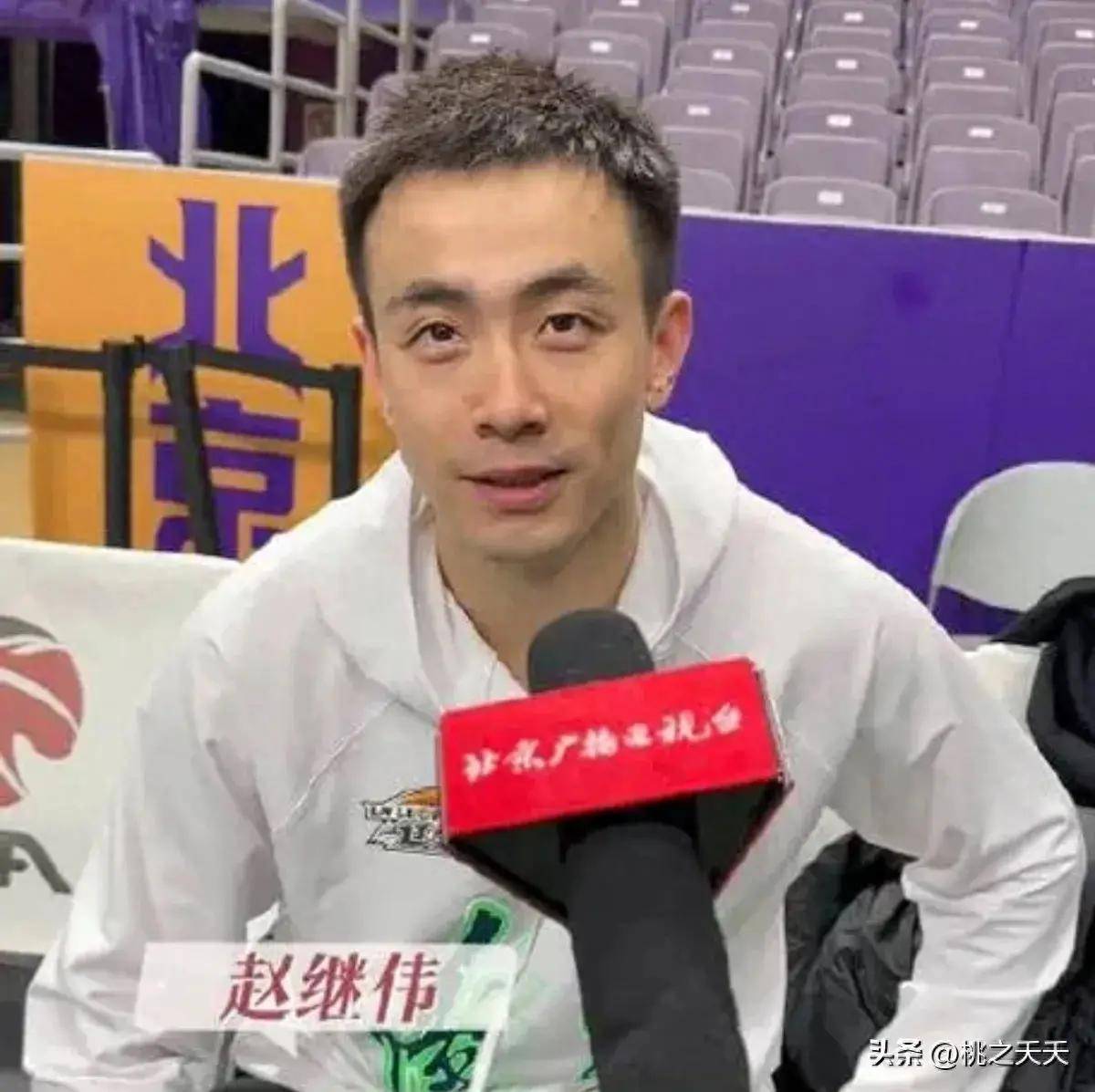 包含赵继伟突破个人窘境，重拾信心让队友惊叹的词条