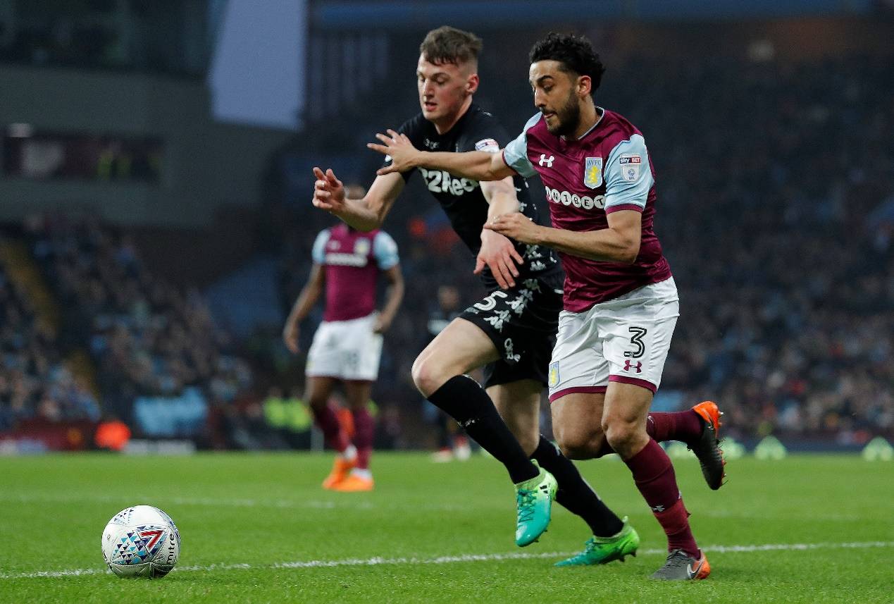 半岛体育竞技-包含阿斯顿维拉惊险取胜，全队庆祝的词条