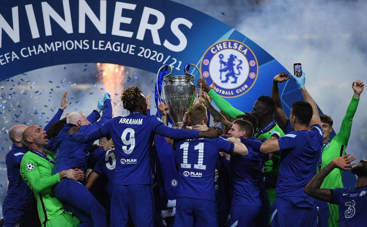 切尔西门将扑点扑救，帮助球队胜出关键欧冠比赛的简单介绍