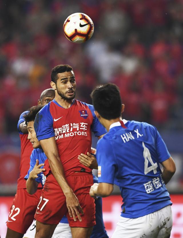 包含贵州智诚客场逼平重庆斯威，保持不败势头的词条